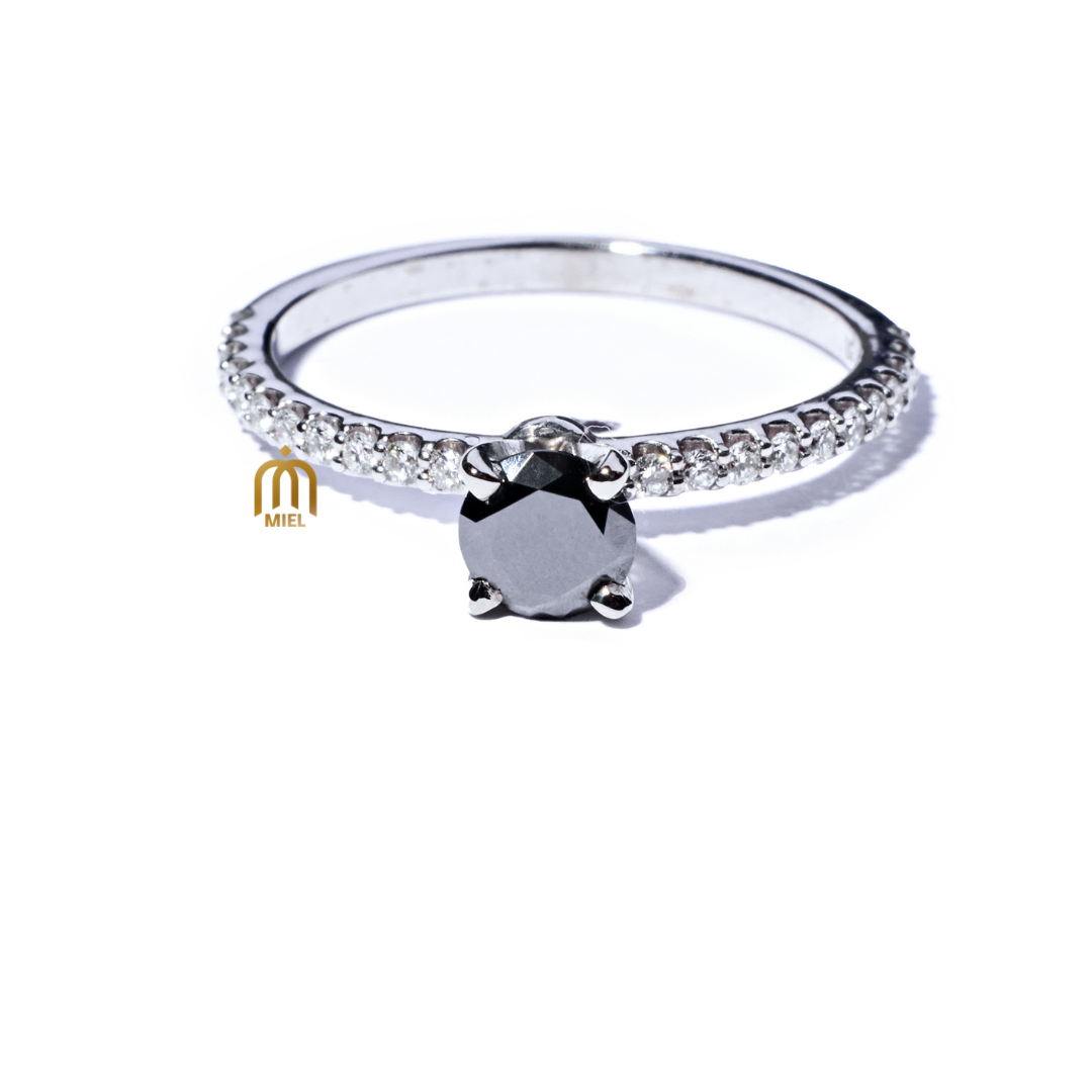 Anillo de compromiso