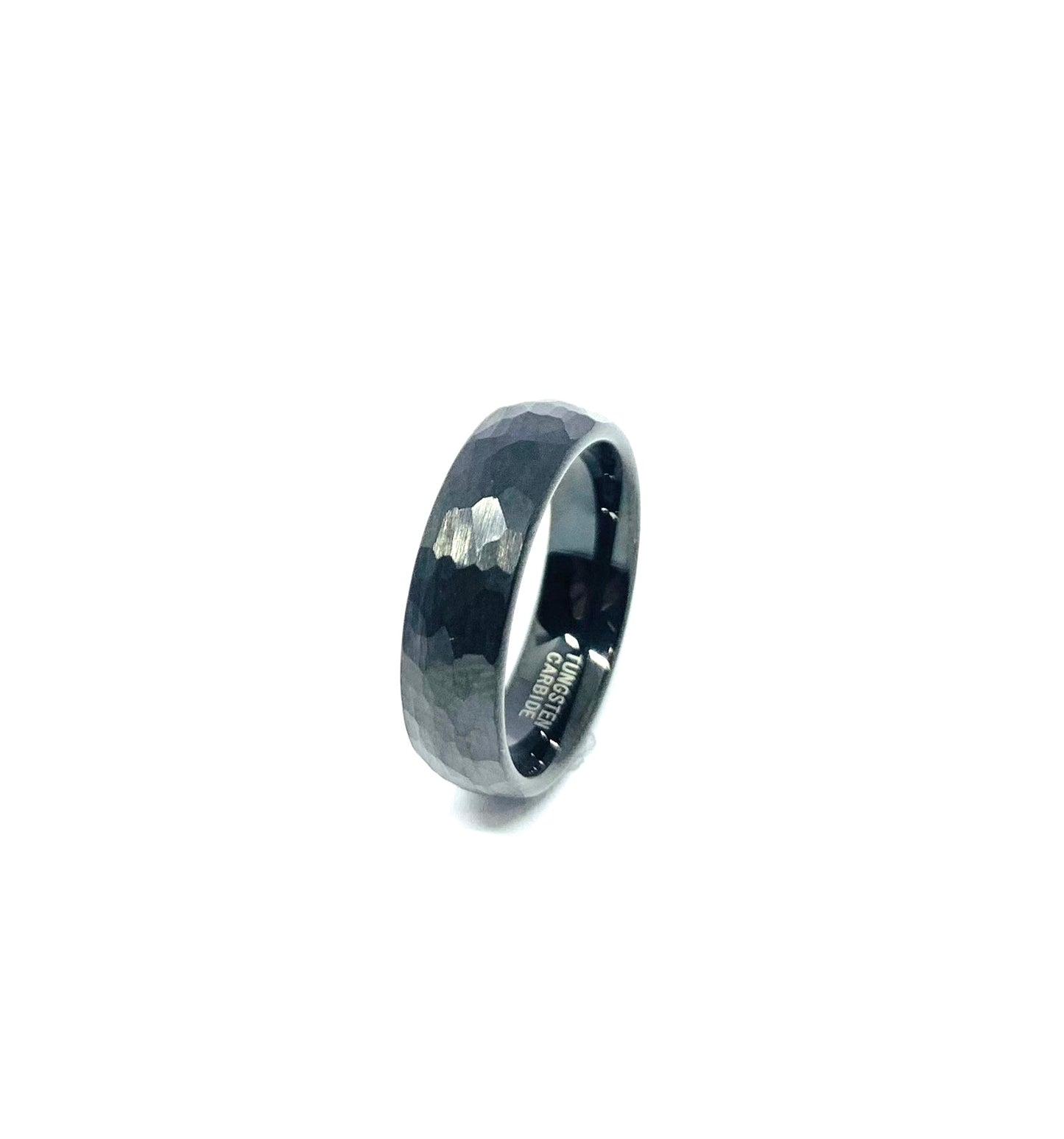 Argolla Tungsteno negra martillada 6mm.